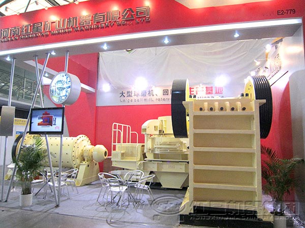 河南巖石破碎機廠家