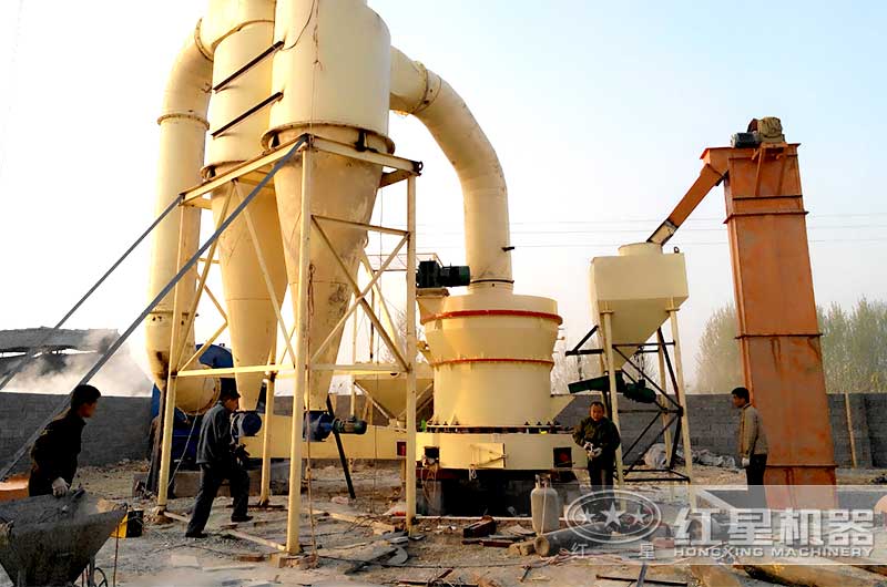 石灰石磨粉生產現場 石灰石磨粉生產現場