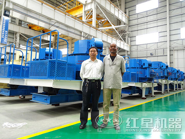 客戶到紅星機器參觀設備