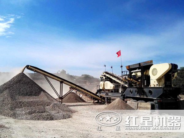 石子破碎現(xiàn)場(chǎng) 石子破碎現(xiàn)場(chǎng)