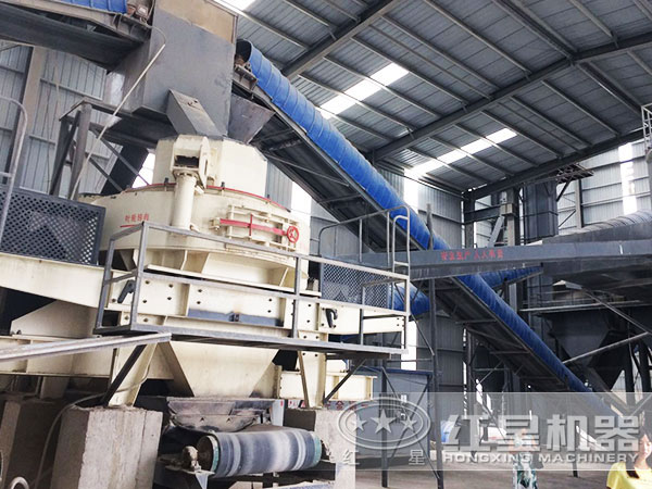 鵝卵石制砂設備作業現場 鵝卵石制砂設備作業現場