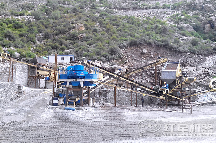 河卵石制砂機生產(chǎn)現(xiàn)場 河卵石制砂機生產(chǎn)現(xiàn)場