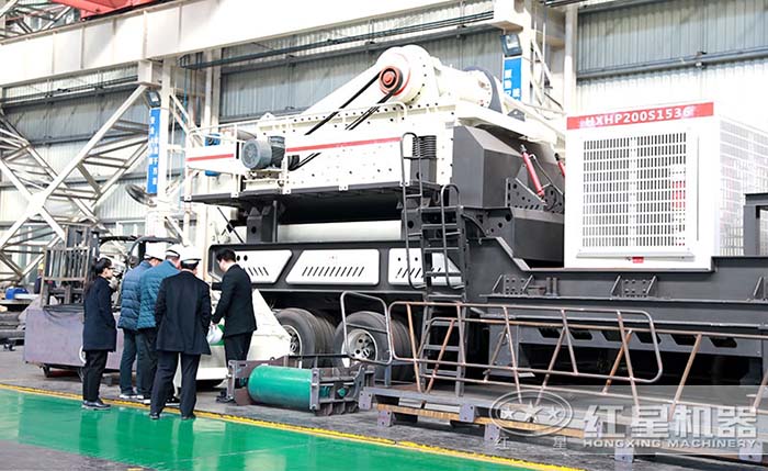 紅星用戶來廠參觀考察現場 紅星用戶來廠參觀考察現場