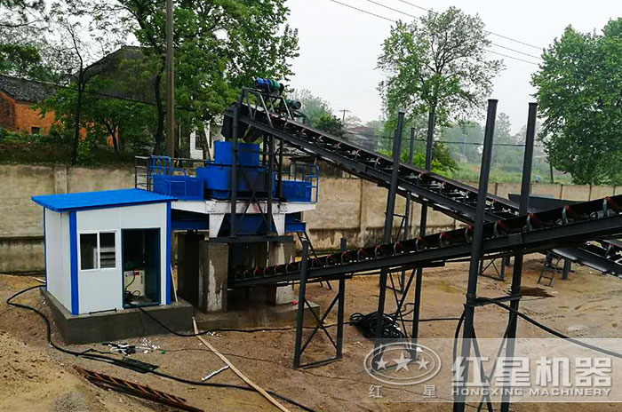 石灰石物料生產(chǎn)線現(xiàn)場 石灰石物料生產(chǎn)線現(xiàn)場