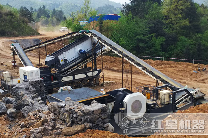 二合一設備作業現場 二合一設備作業現場