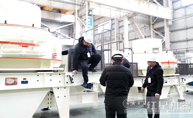 客戶來廠參觀試機