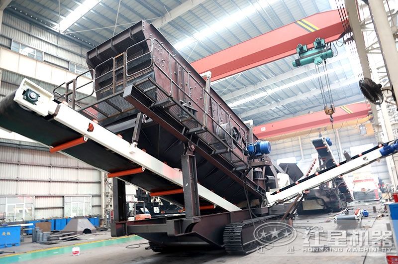 移動(dòng)磨砂機(jī)的鑄造車間 移動(dòng)磨砂機(jī)的鑄造車間