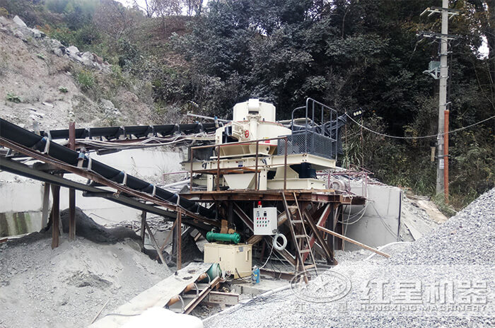 石灰巖制砂作業現場 石灰巖制砂作業現場