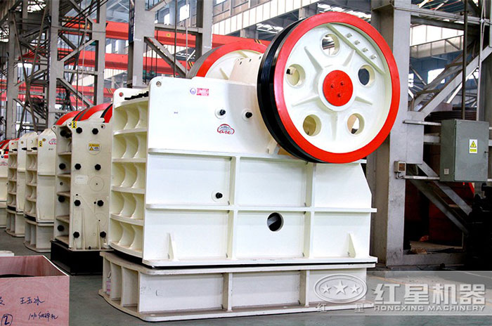 顎式破碎機（粗碎）