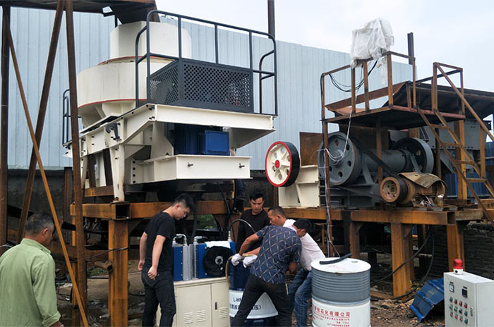 環保型鵝卵石磨砂機安裝現場