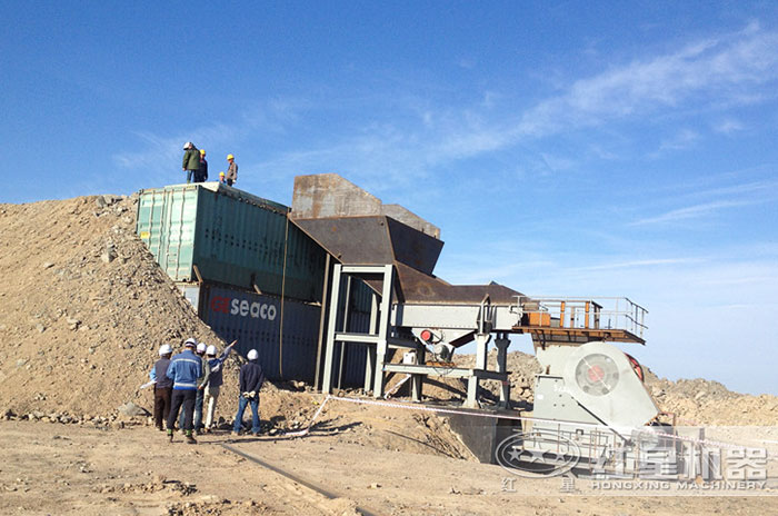 定期對設備進行檢修維護現場 定期對設備進行檢修維護現場