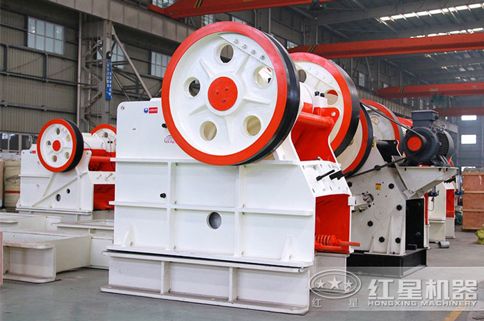 紅星機器專業(yè)的顎式破碎機直銷廠家 紅星機器專業(yè)的顎式破碎機直銷廠家