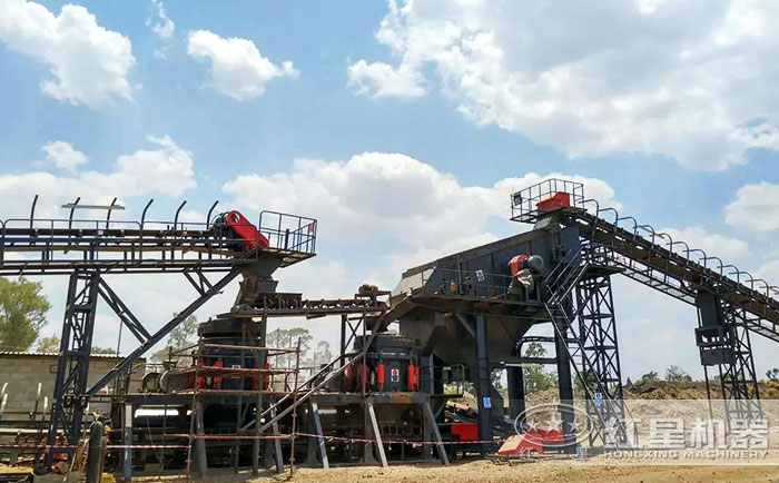 搭配兩臺圓錐破碎機的加工現場 搭配兩臺圓錐破碎機的加工現場