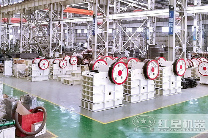 鐵礦石顎式破碎機(jī)生產(chǎn)廠(chǎng)家 鐵礦石顎式破碎機(jī)生產(chǎn)廠(chǎng)家