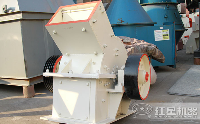 PC錘式破碎機設備 PC錘式破碎機設備