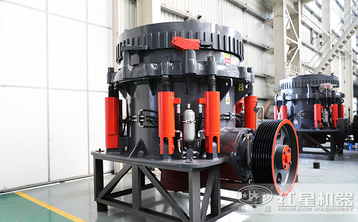 紅星機器全液壓圓錐破碎機生產(chǎn)車間 紅星機器全液壓圓錐破碎機生產(chǎn)車間