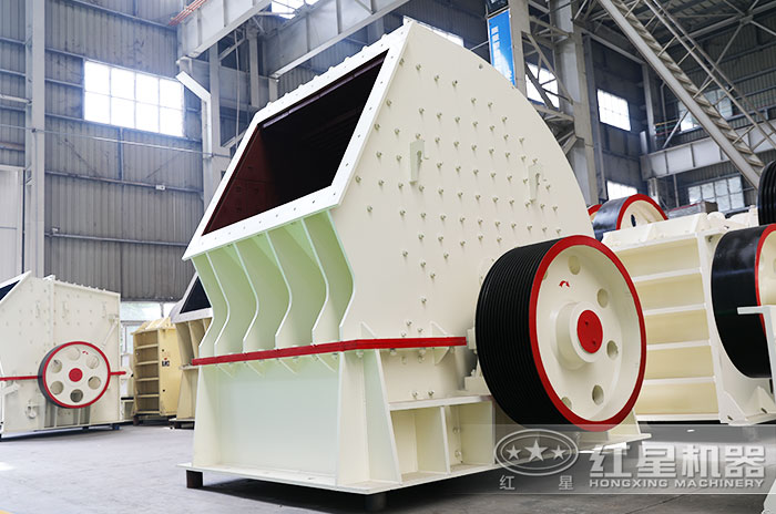 錘式破碎設備一次加工成型 錘式破碎設備一次加工成型