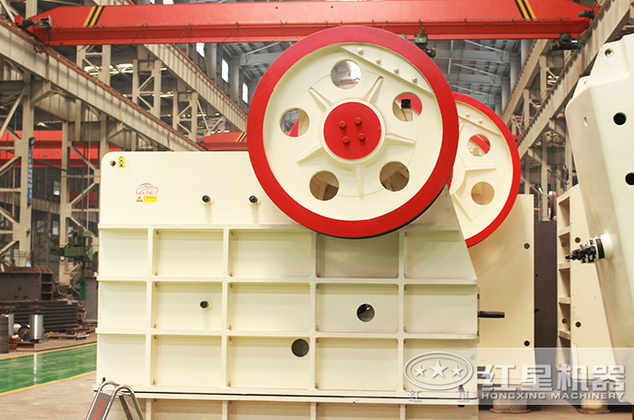 HD顎式破碎機設備生產車間 HD顎式破碎機設備生產車間