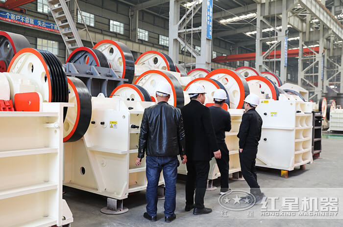 客戶到紅星機器考察設備 客戶到紅星機器考察設備