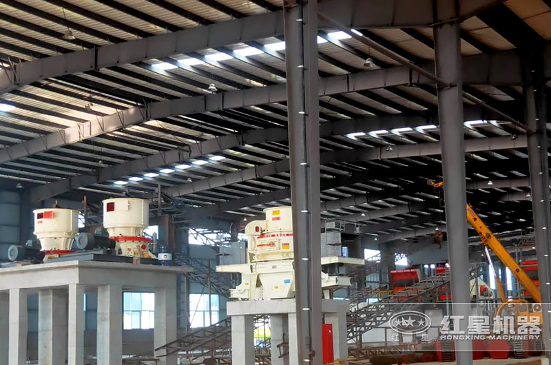 時產100噸制砂生產現場 時產100噸制砂生產現場