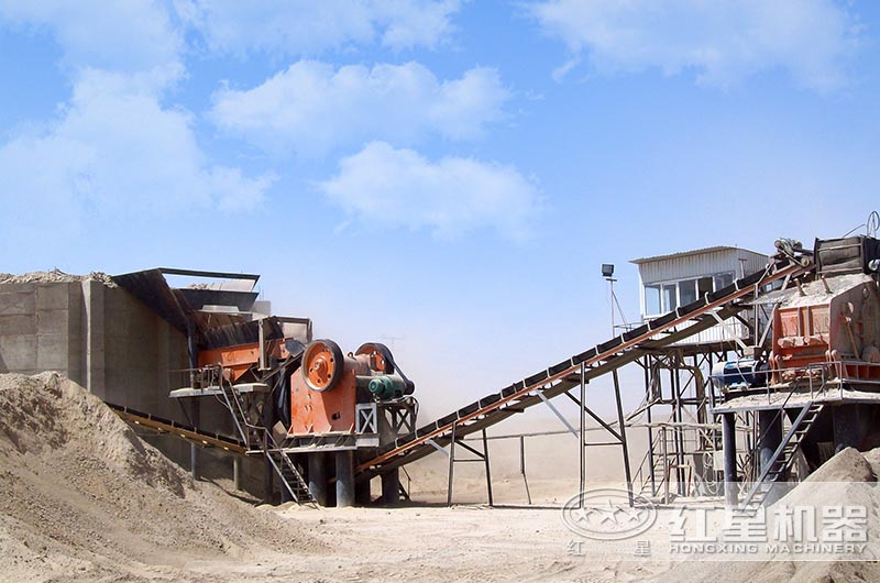 小型碎石生產現場 小型碎石生產現場