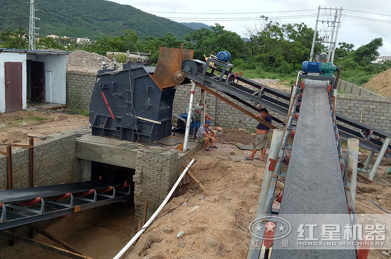 反擊破碎機碎石現場 反擊破碎機碎石現場