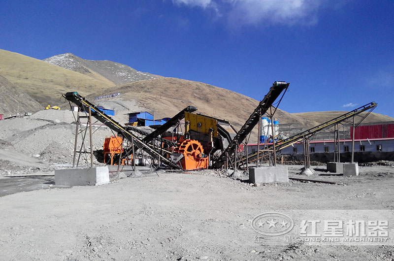 用戶投資的大型制砂洗砂現場 用戶投資的大型制砂洗砂現場